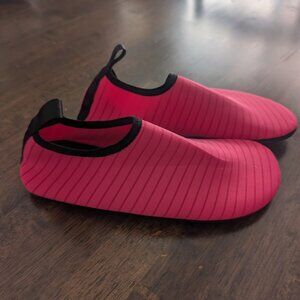 *5/$25* Women's Pink Water Shoes, Like New - Size 7/8